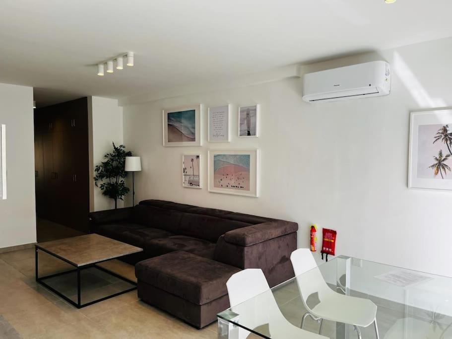 Sliema, Apt7, Stylish 2 Bedroom Apartment With Parking Luaran gambar